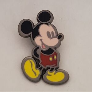 Disney Pin Trading Mickey Mouse Cuties Stylized Characters Collection Pin 2016